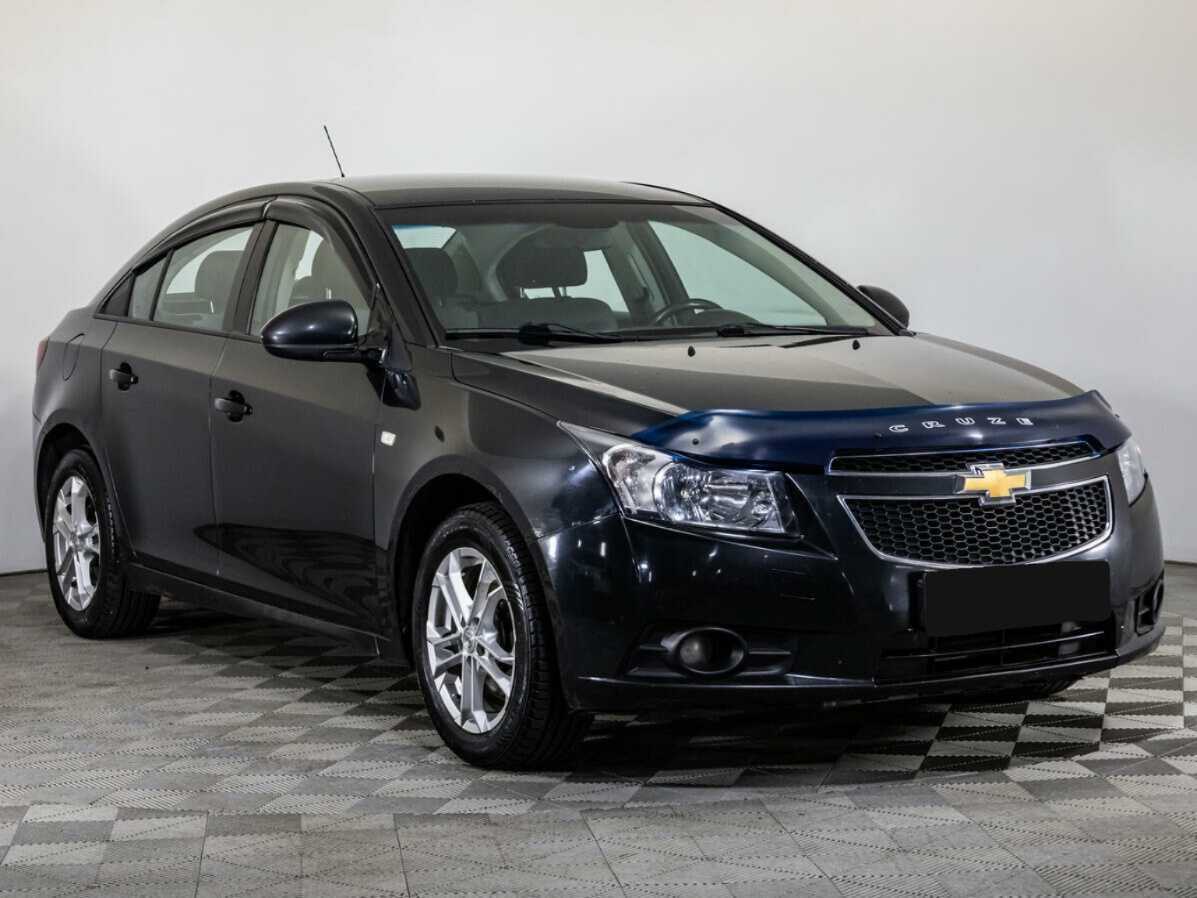 Купить Chevrolet Cruze с пробегом. Фото: #2