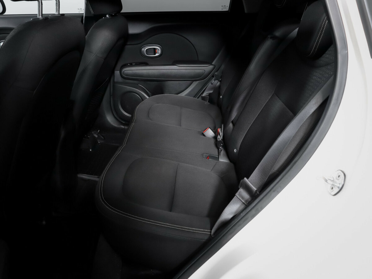 Купить Kia Soul с пробегом. Фото: #7