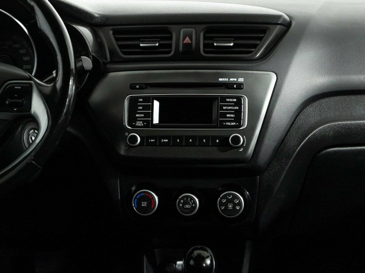 Купить Kia Rio с пробегом. Фото: #13