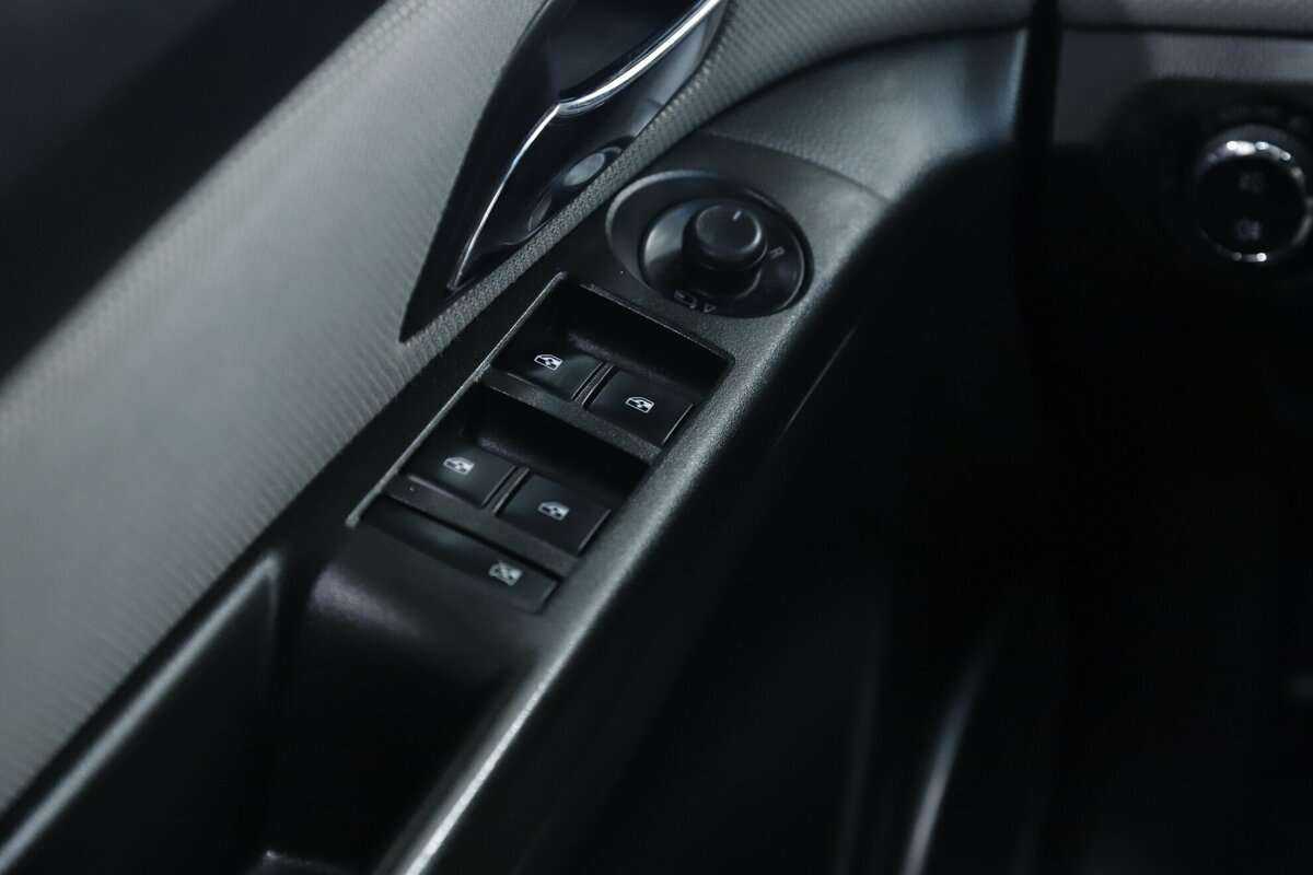 Купить Chevrolet Cruze с пробегом. Фото: #9