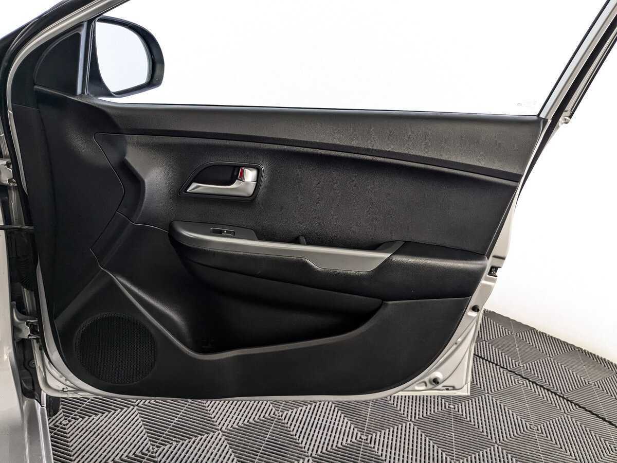Купить Kia Rio с пробегом. Фото: #20