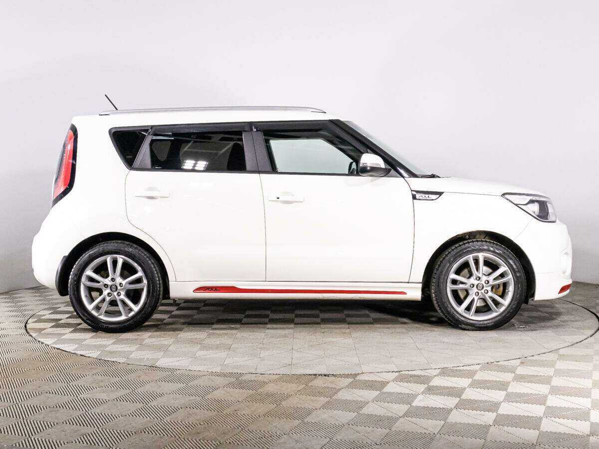 Купить Kia Soul с пробегом. Фото: #4