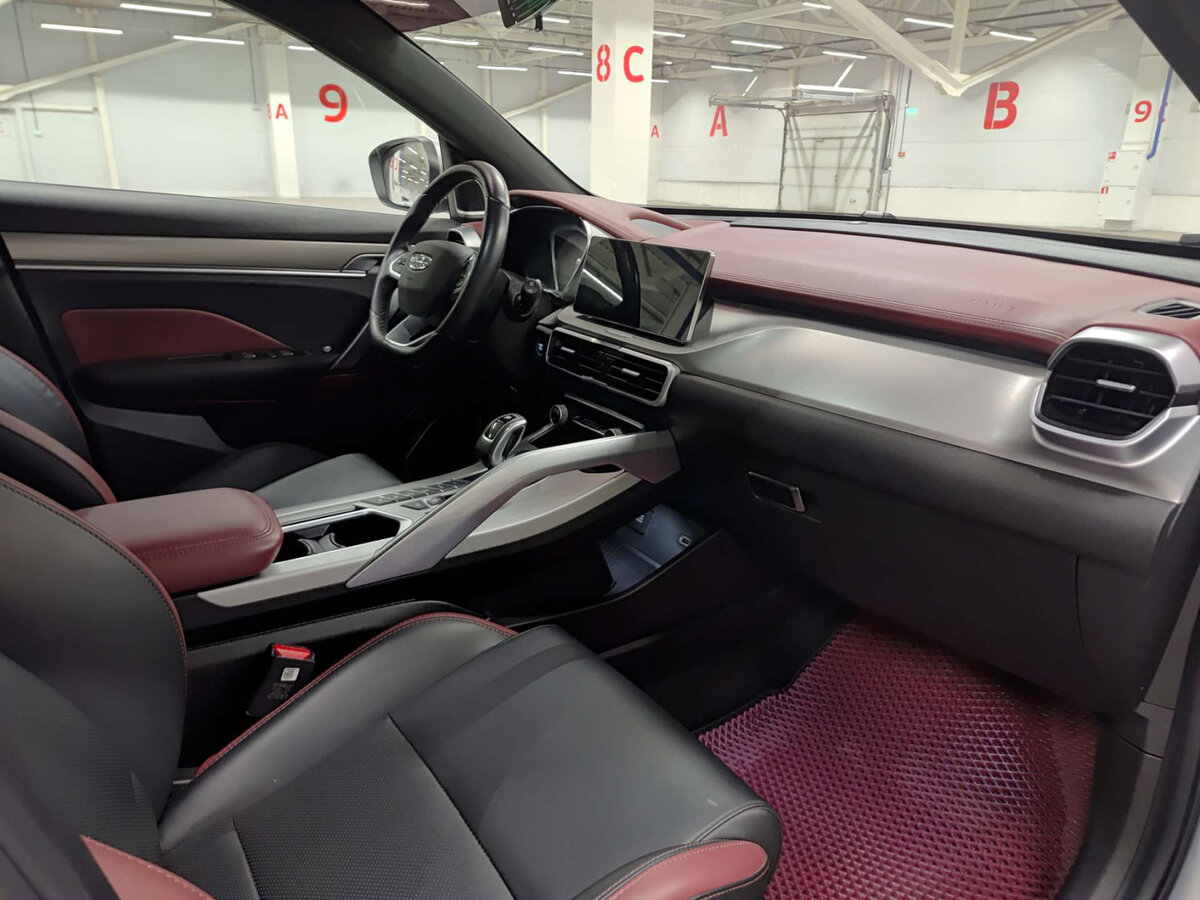 Купить Geely Coolray с пробегом. Фото: #10