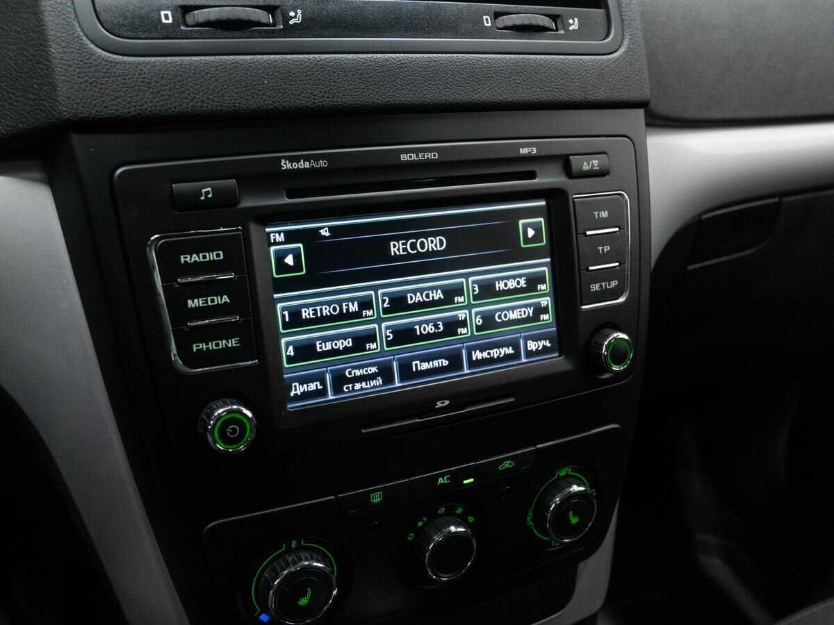 Купить Skoda Yeti с пробегом. Фото: #16