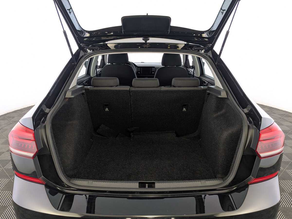 Купить Volkswagen Polo с пробегом. Фото: #9