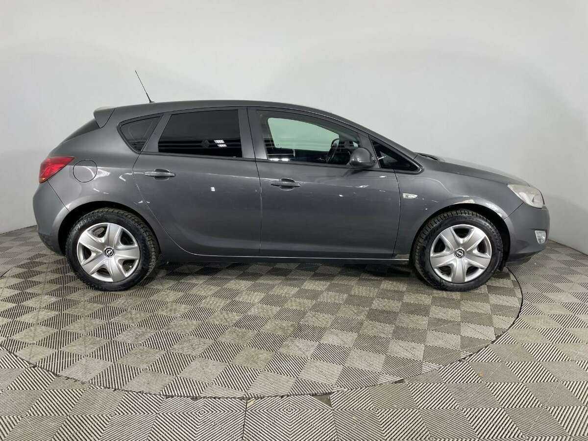 Купить Opel Astra с пробегом. Фото: #3