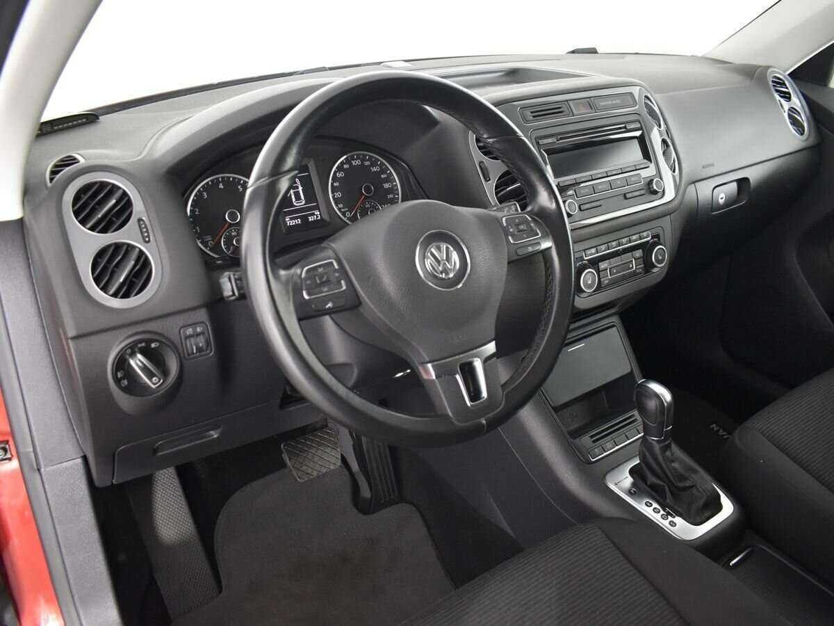 Купить Volkswagen Tiguan с пробегом. Фото: #6