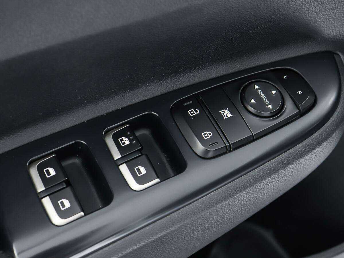 Купить Kia Rio с пробегом. Фото: #16