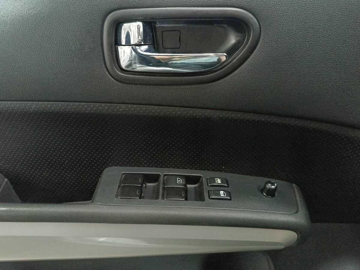 Купить Nissan X-Trail с пробегом. Фото: #16