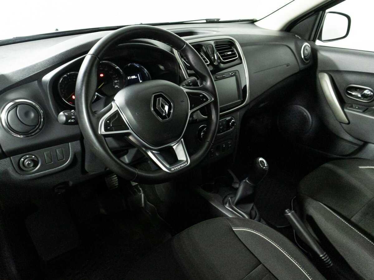 Купить Renault Sandero с пробегом. Фото: #10