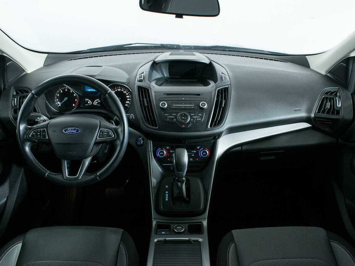 Купить Ford Kuga с пробегом. Фото: #11