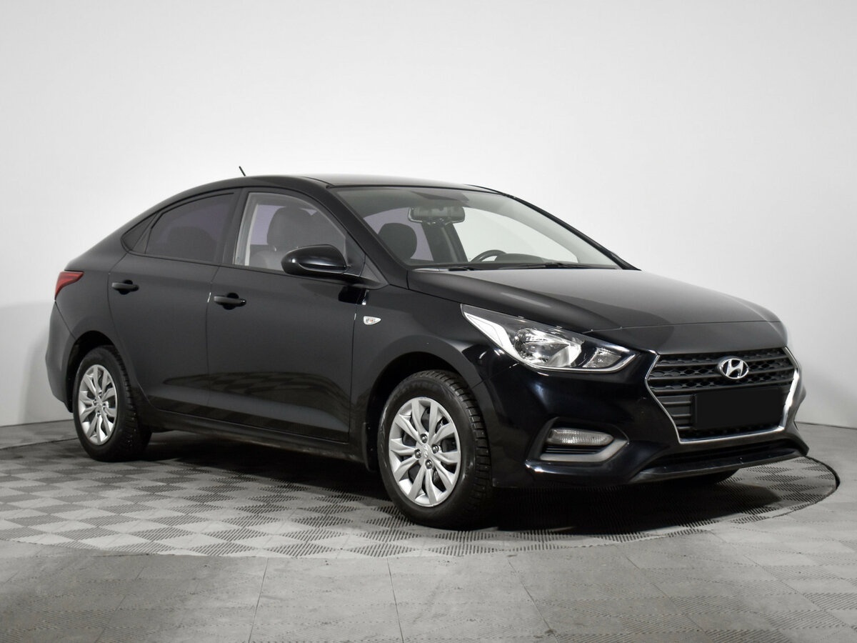 Купить Hyundai Solaris с пробегом. Фото: #2