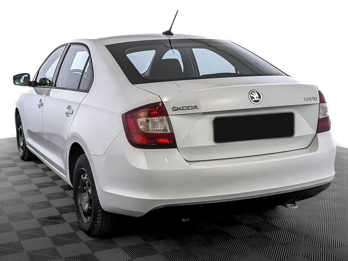 Купить Skoda Rapid с пробегом. Фото: #6