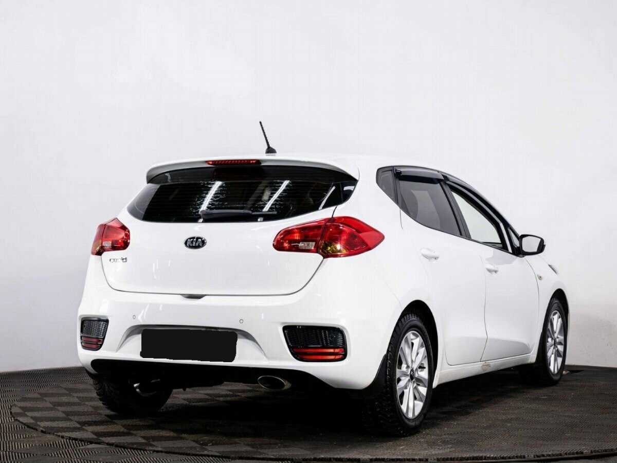 Купить Kia Ceed с пробегом. Фото: #5