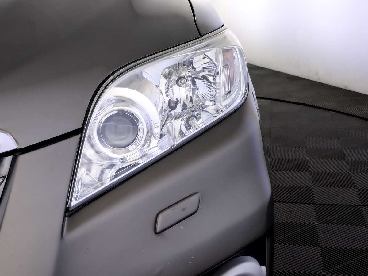 Купить Toyota RAV4 с пробегом. Фото: #16