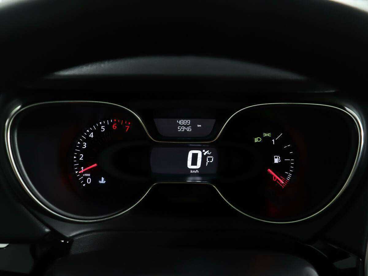 Купить Renault Kaptur с пробегом. Фото: #13