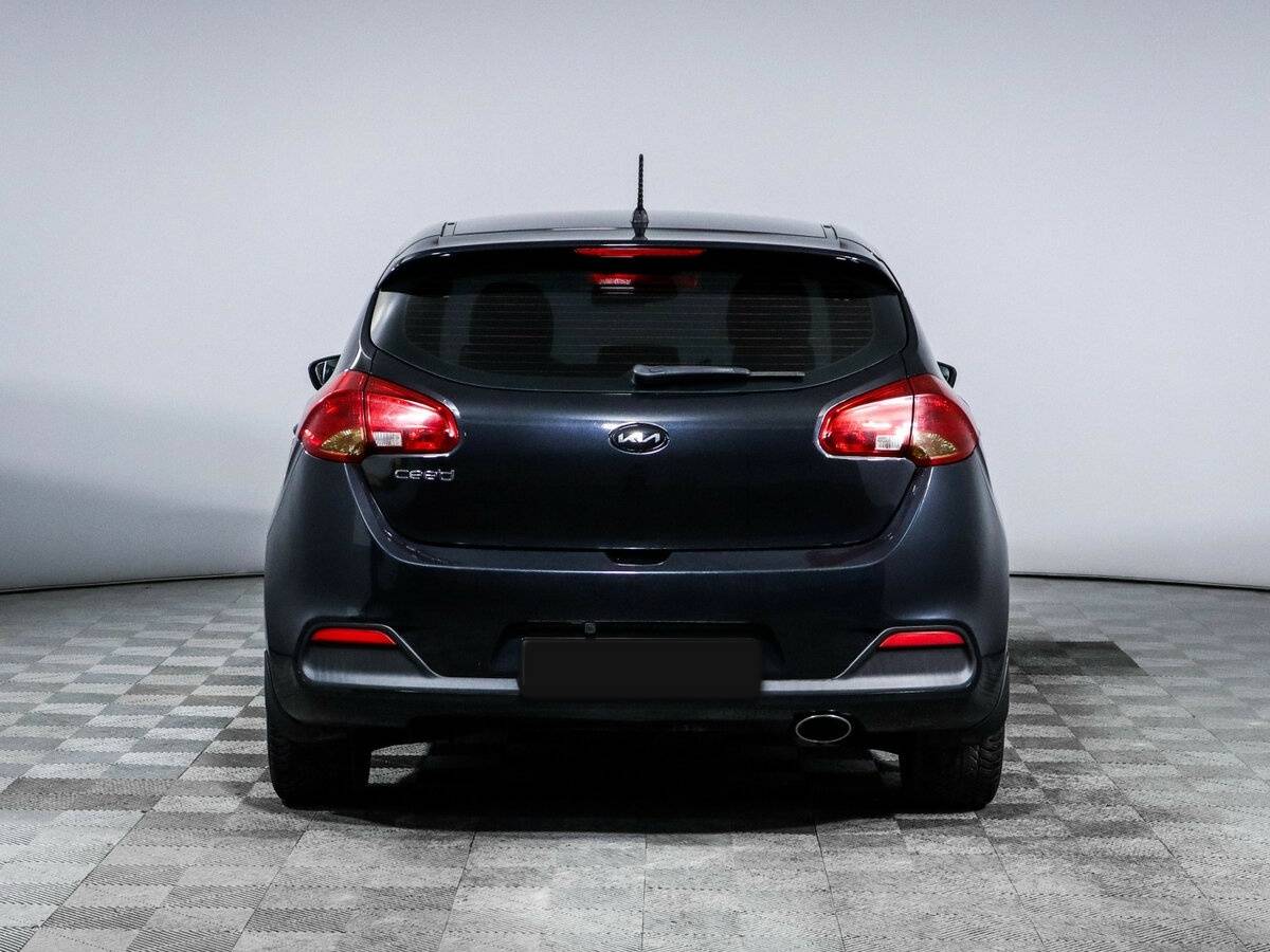 Купить Kia Ceed с пробегом. Фото: #4