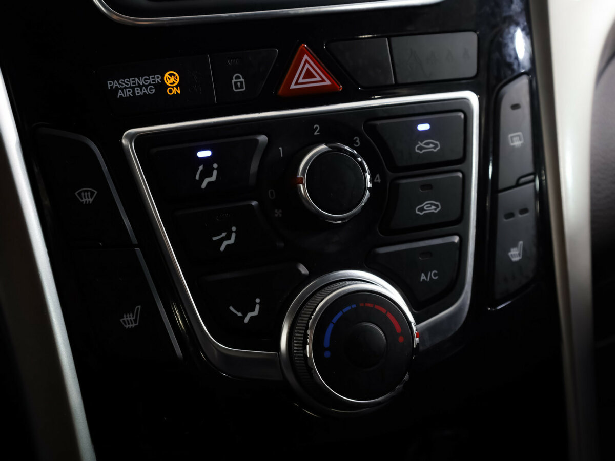 Купить Hyundai i30 с пробегом. Фото: #15