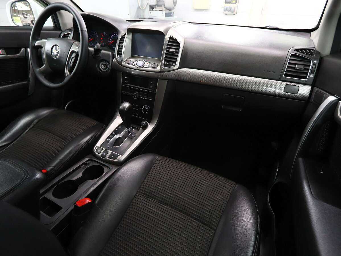 Купить Chevrolet Captiva с пробегом. Фото: #16