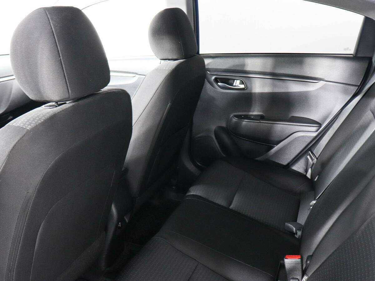 Купить Kia Rio с пробегом. Фото: #11