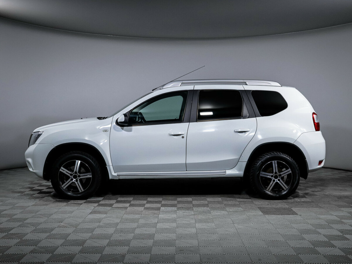 Купить Nissan Terrano с пробегом. Фото: #7