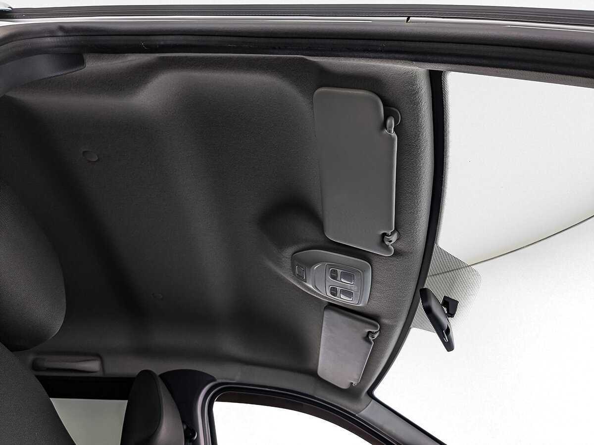 Купить Lada (ВАЗ) Largus с пробегом. Фото: #21