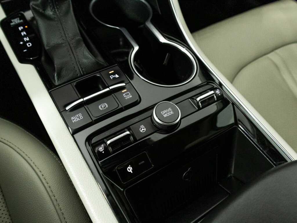 Купить Kia K5 с пробегом. Фото: #18