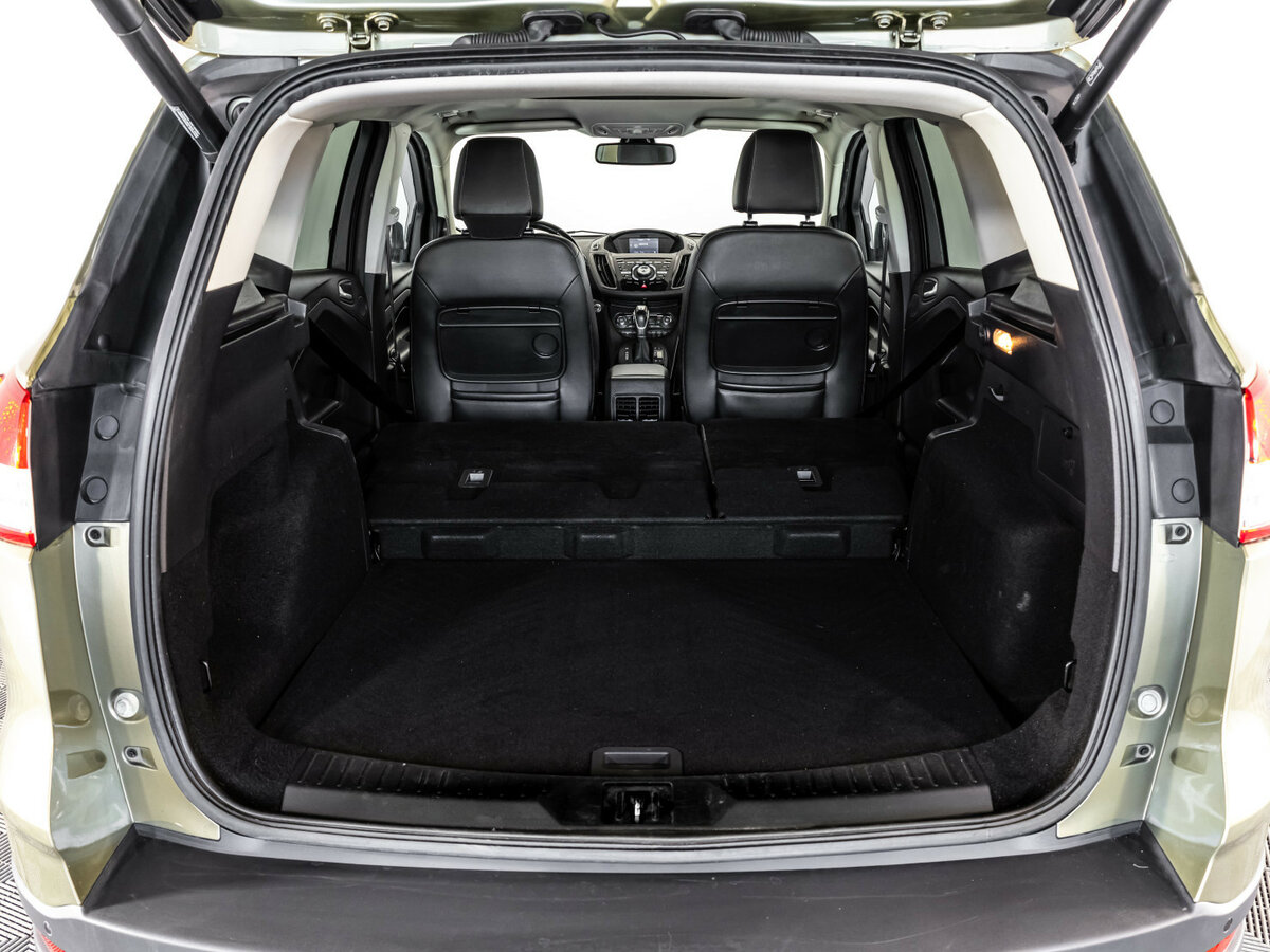 Купить Ford Kuga с пробегом. Фото: #22