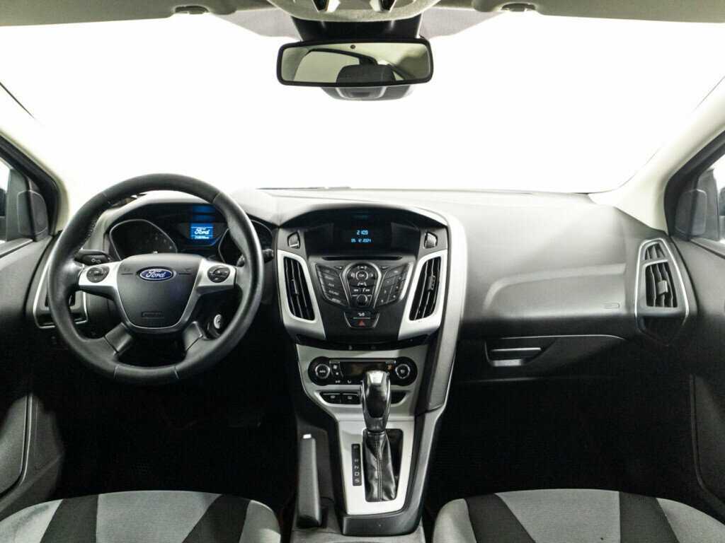 Купить Ford Focus с пробегом. Фото: #12