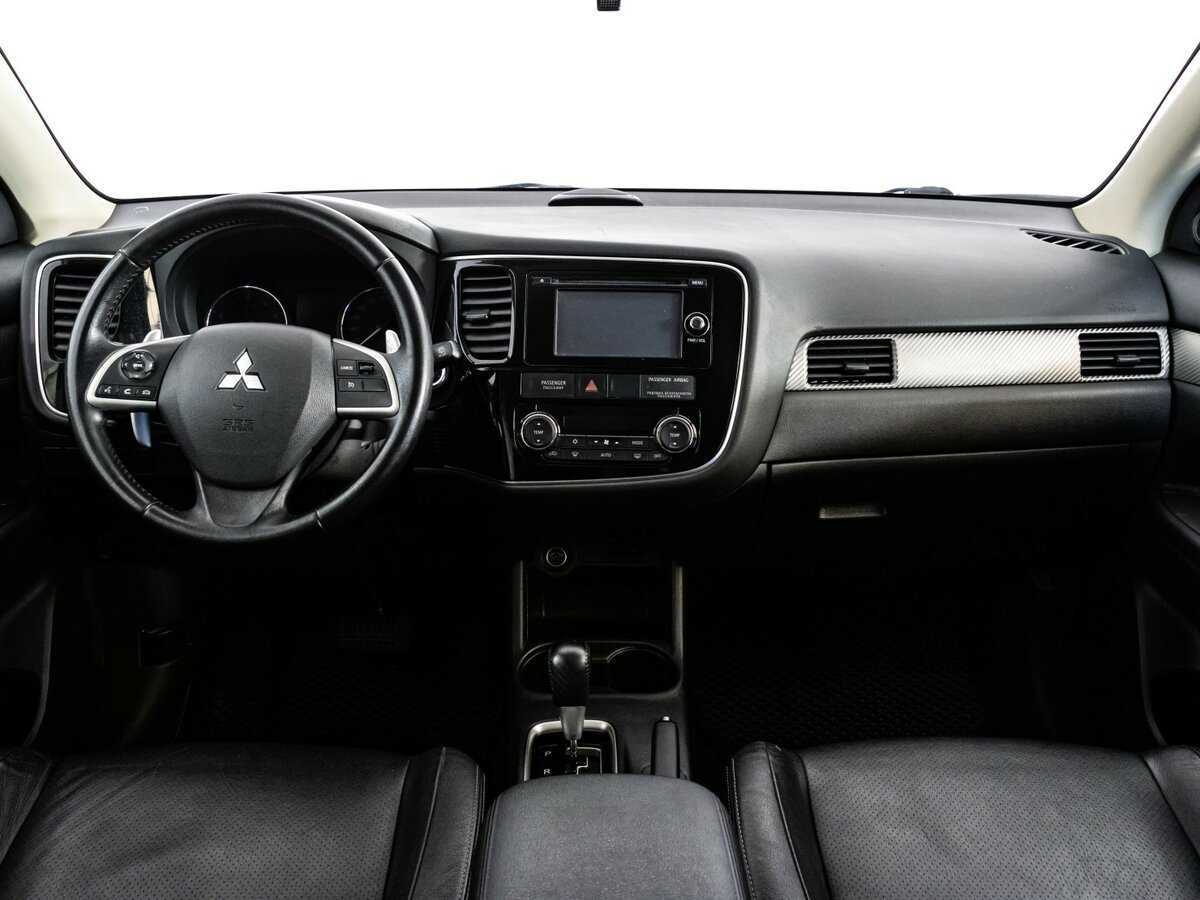 Купить Mitsubishi Outlander с пробегом. Фото: #7