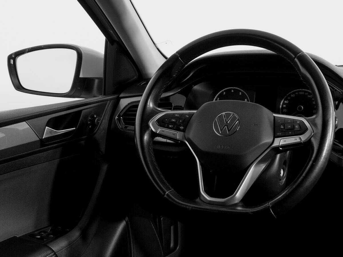 Купить Volkswagen Polo с пробегом. Фото: #14