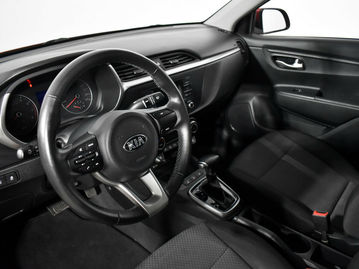 Купить Kia Rio с пробегом. Фото: #8