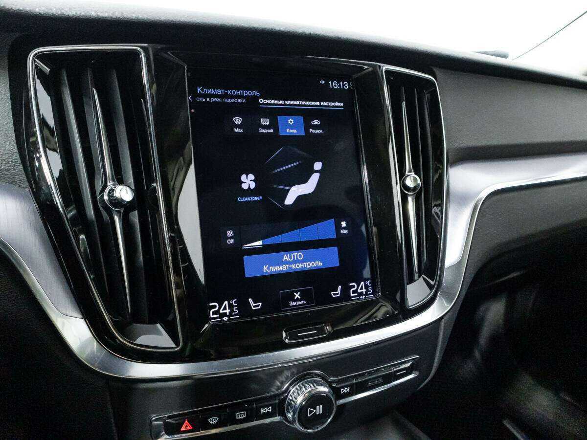 Купить Volvo V60 с пробегом. Фото: #14