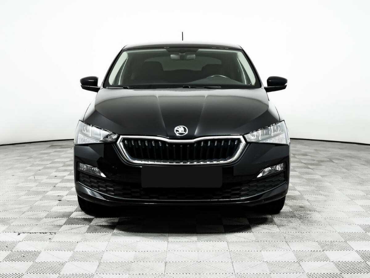 Купить Skoda Rapid с пробегом. Фото: #1