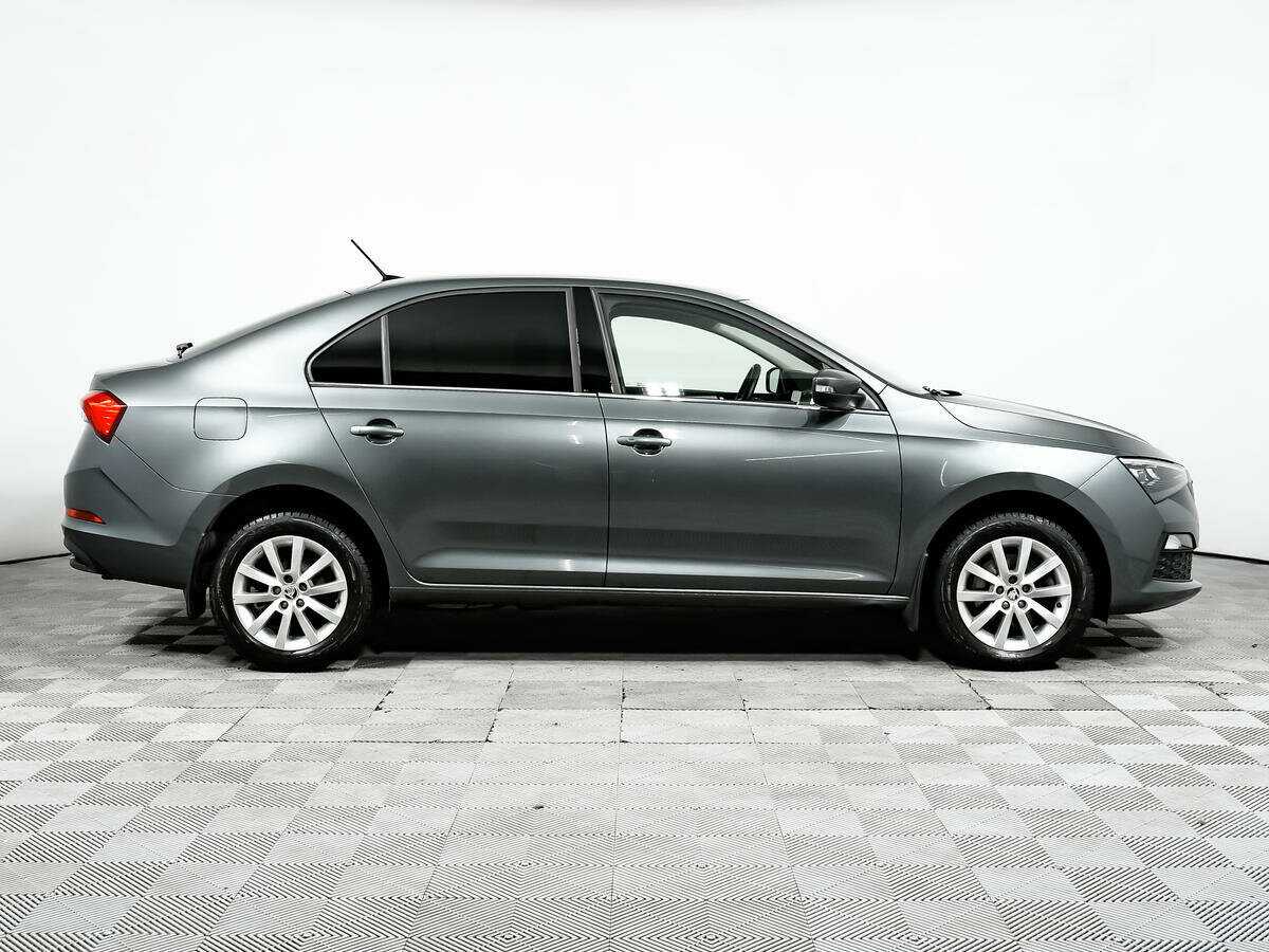 Купить Skoda Rapid с пробегом. Фото: #3