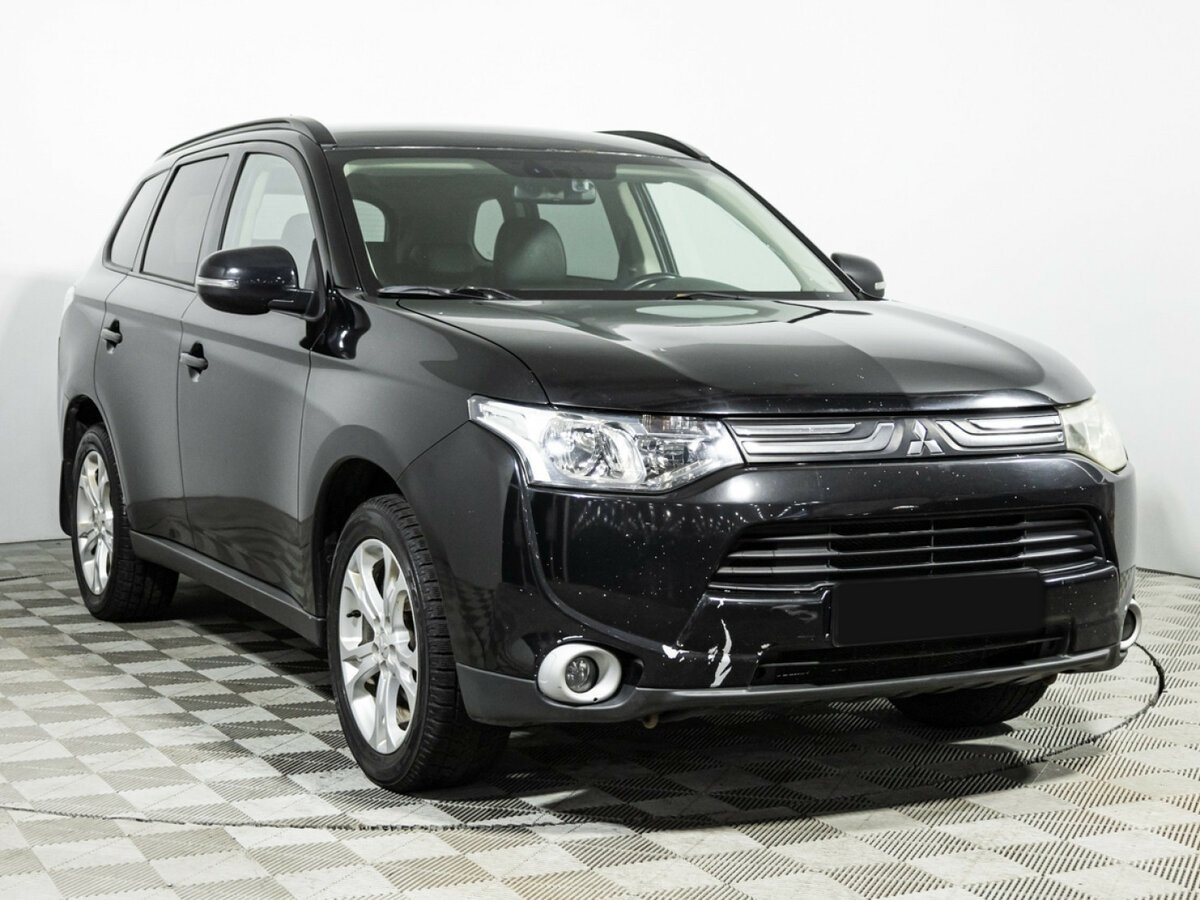 Купить Mitsubishi Outlander с пробегом. Фото: #2