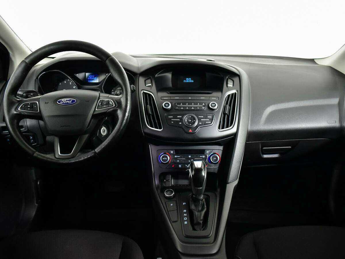 Купить Ford Focus с пробегом. Фото: #11