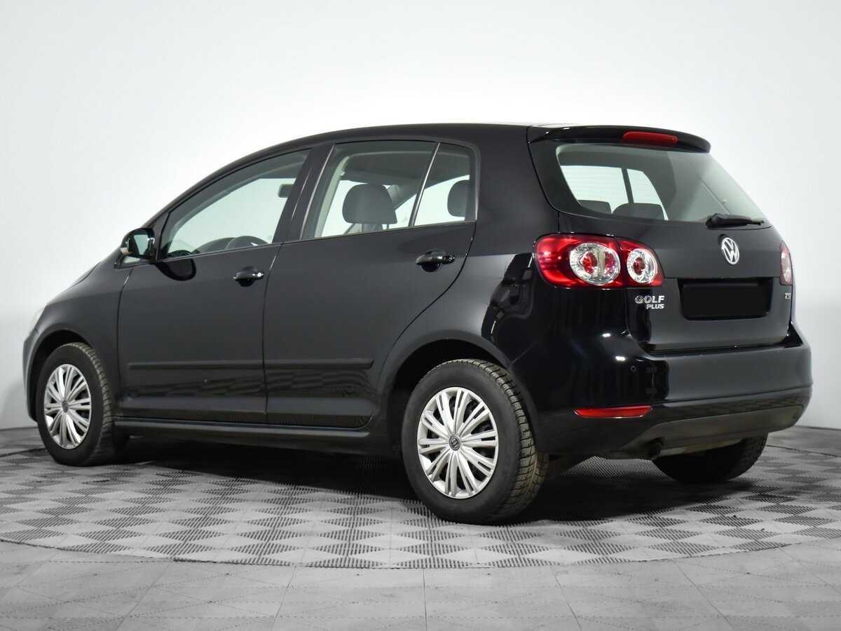 Купить Volkswagen Golf Plus с пробегом. Фото: #6