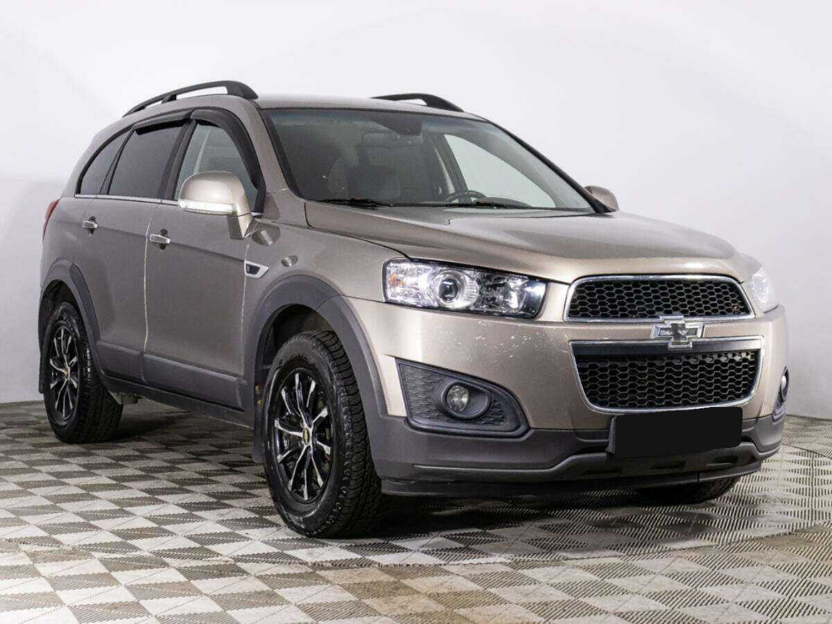 Купить Chevrolet Captiva с пробегом. Фото: #2