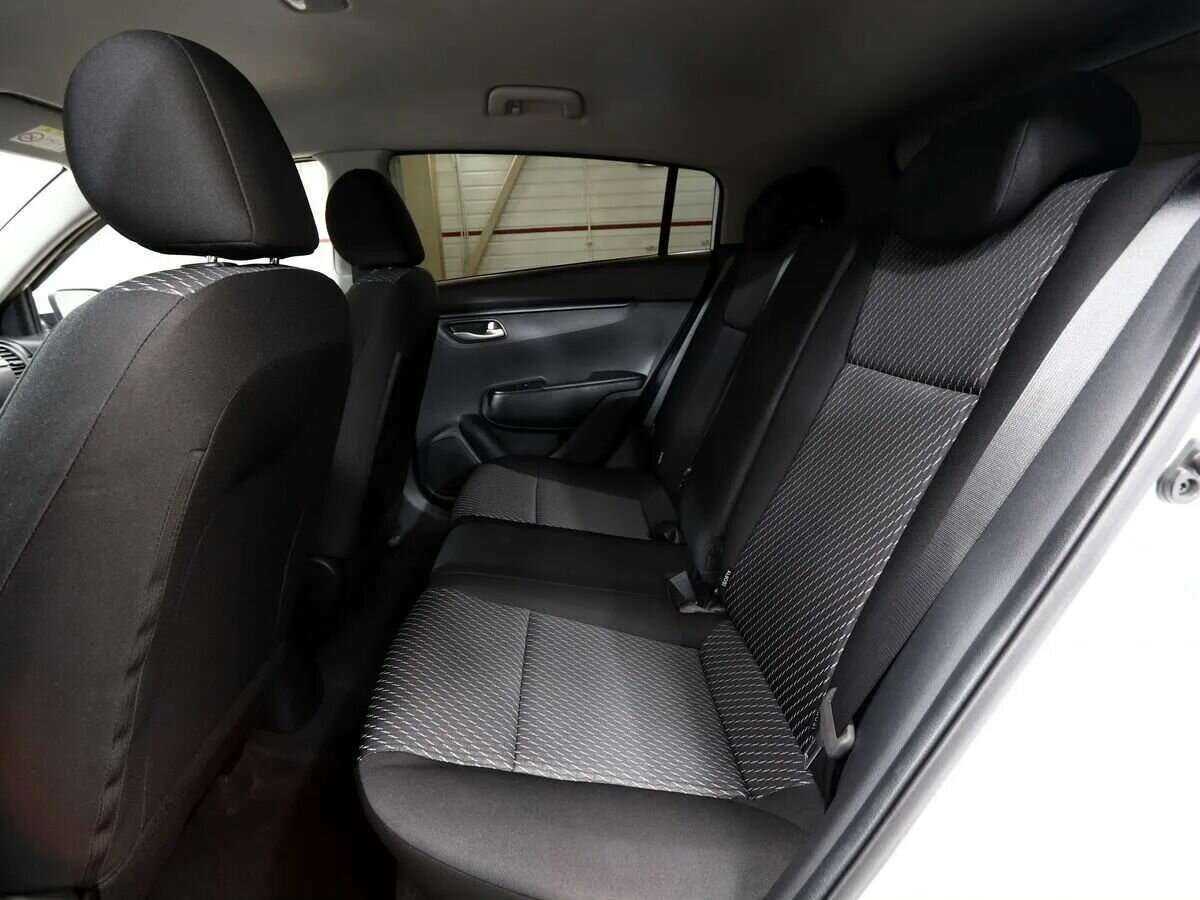 Купить Kia Rio с пробегом. Фото: #17