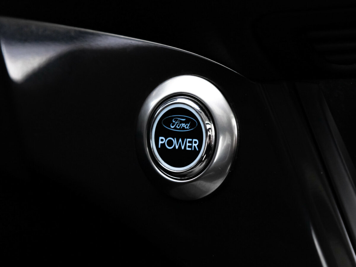 Купить Ford Kuga с пробегом. Фото: #11