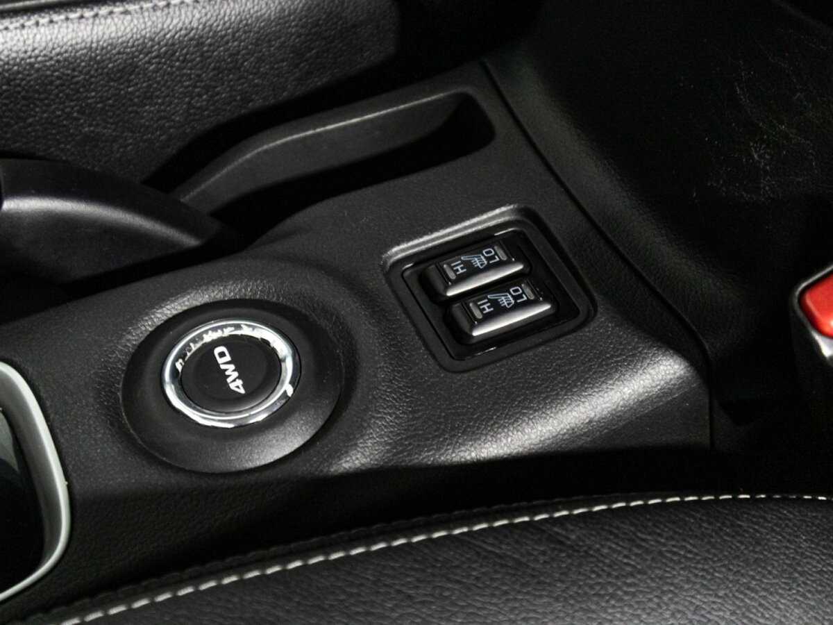 Купить Mitsubishi Outlander с пробегом. Фото: #20