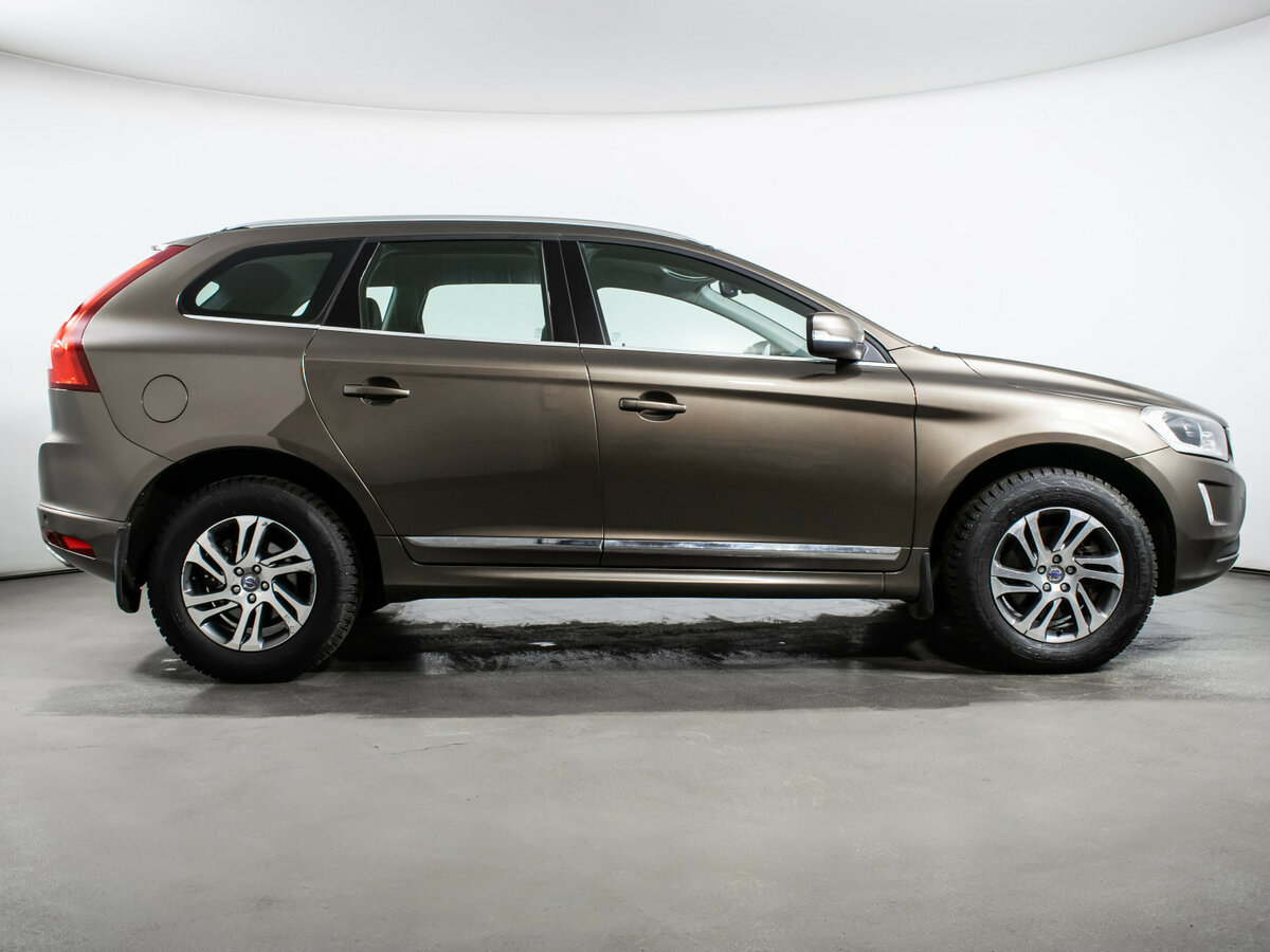 Купить Volvo XC60 с пробегом. Фото: #3