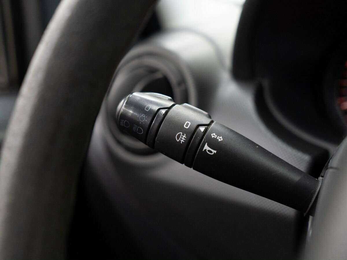 Купить Lada (ВАЗ) Largus с пробегом. Фото: #15