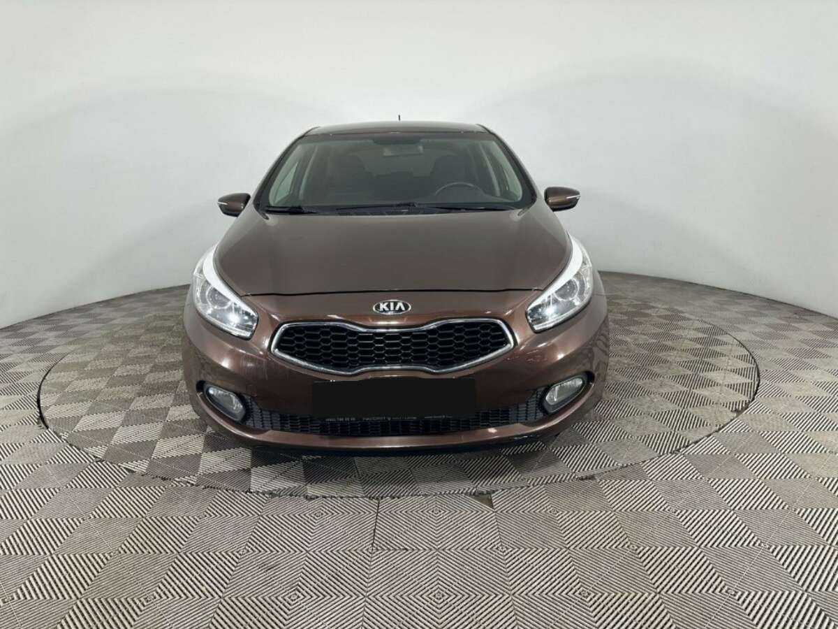 Купить Kia Ceed с пробегом. Фото: #1