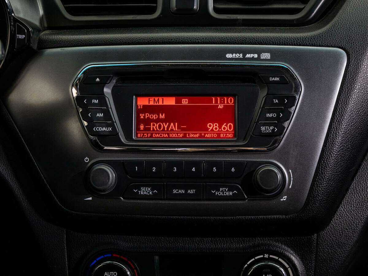 Купить Kia Rio с пробегом. Фото: #13