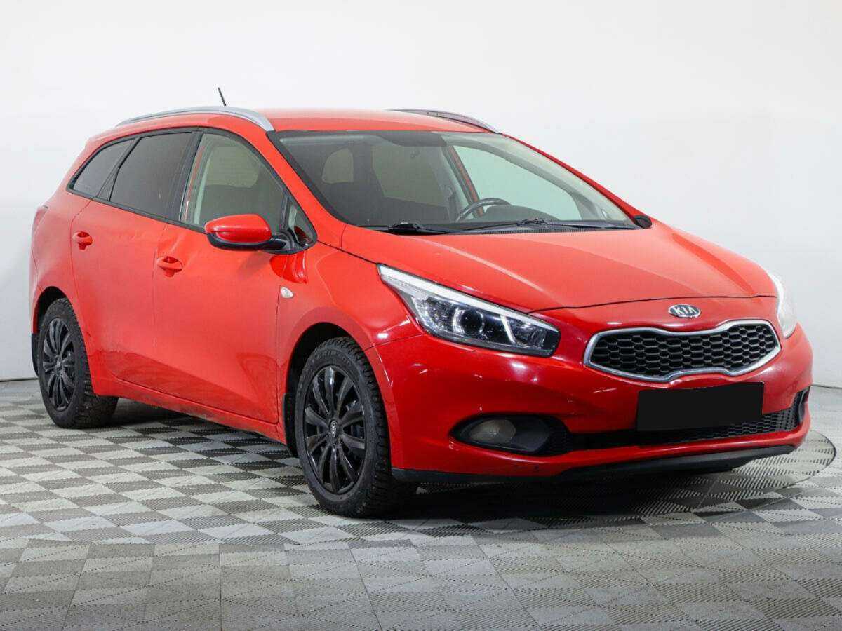 Купить Kia Ceed с пробегом. Фото: #2