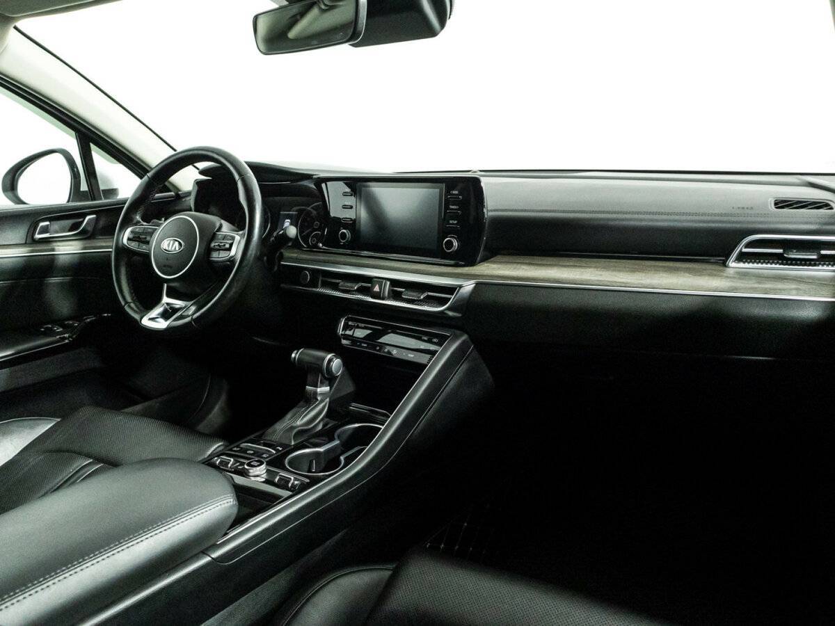 Купить Kia K5 с пробегом. Фото: #7