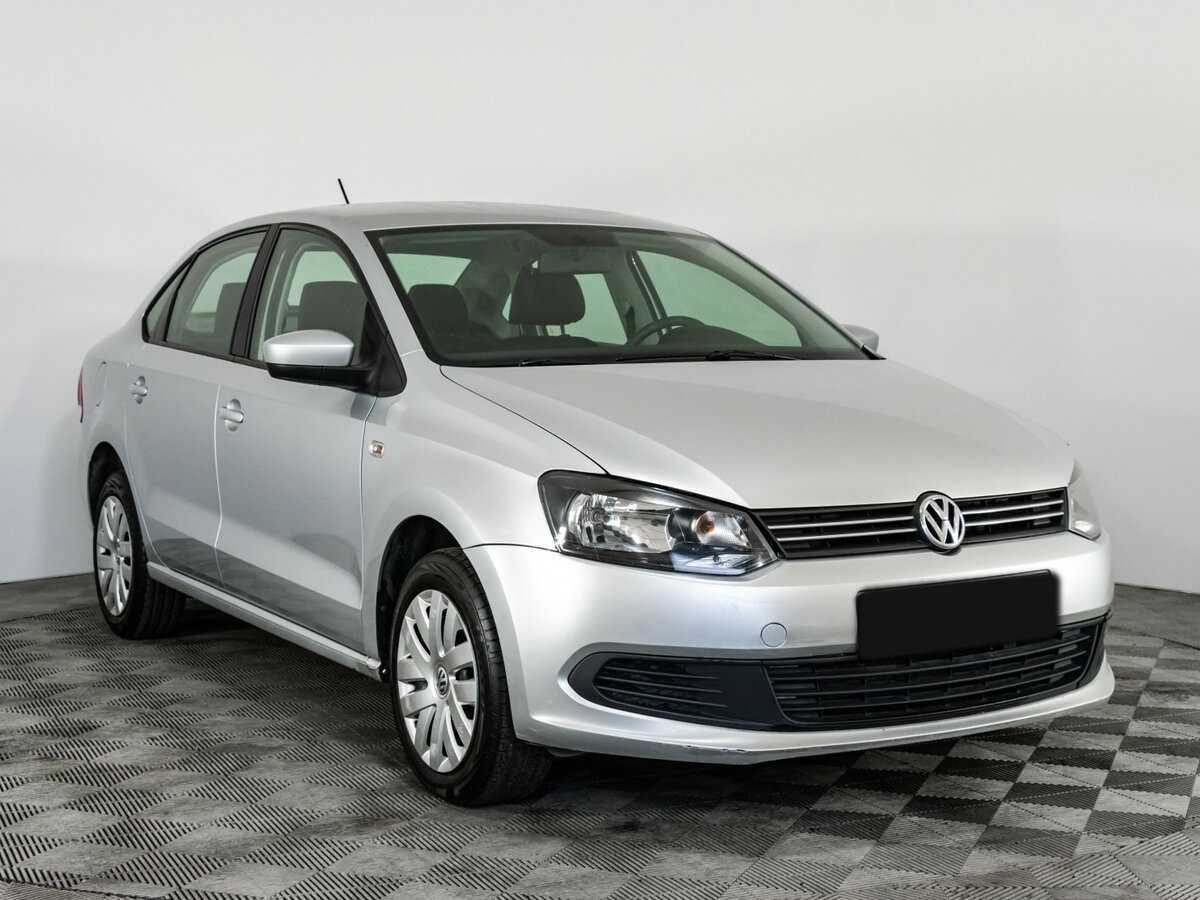 Купить Volkswagen Polo с пробегом. Фото: #2