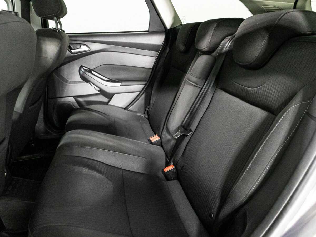Купить Ford Focus с пробегом. Фото: #9